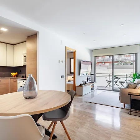 Cozy Ii - Les Corts Apartment *